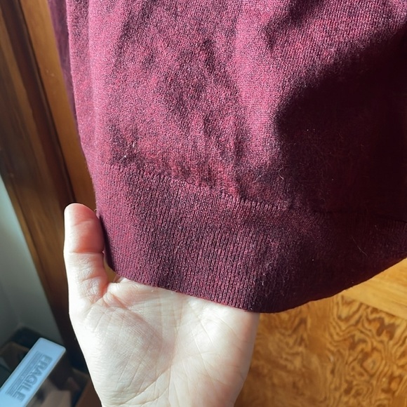 Men’s 7 for all Mankind Maroon Crewneck Sweater - Picture 4 of 6